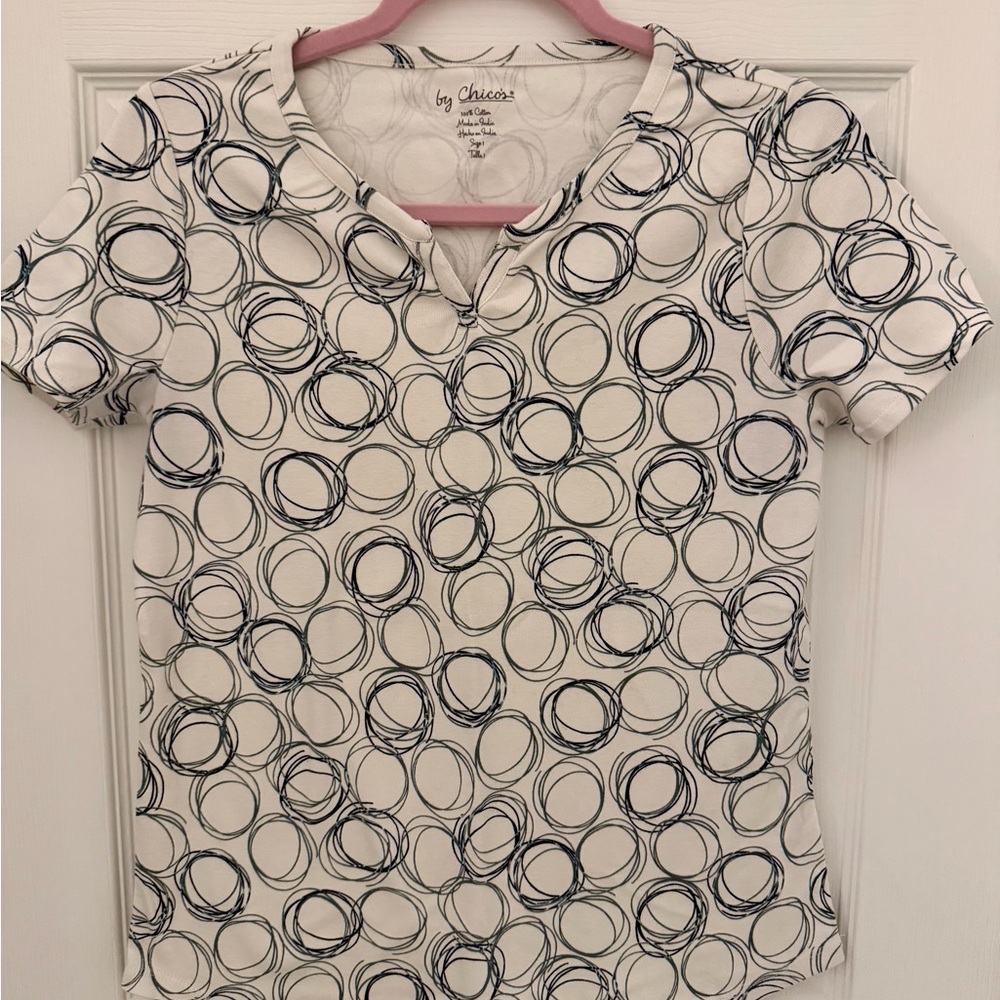 Black & Olive Circle Pattern T-Shirt